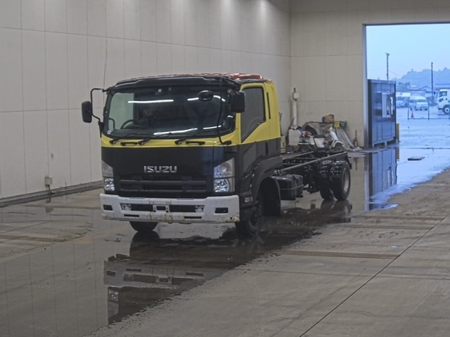 Isuzu FORWARD 2016 8086128-0