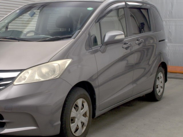 Honda FREED 2013 8079182-4
