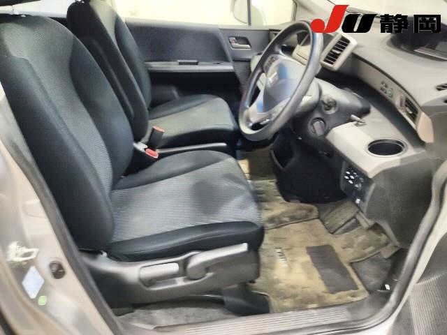 Honda FREED 2013 8079204-3