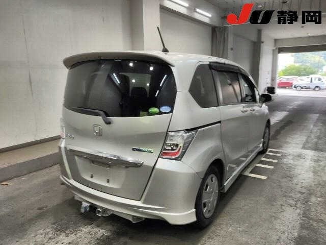 Honda FREED 2013 8079204-5