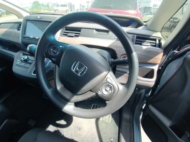 Honda FREED 2022 8079208-9