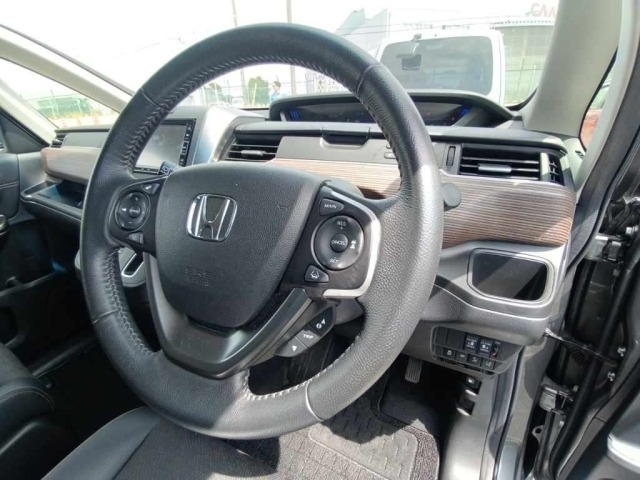 Honda FREED 2023 8079221-9