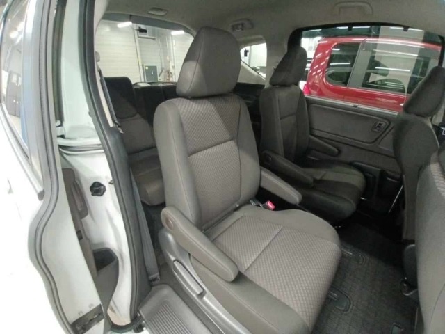 Honda FREED 2023 8079223-12