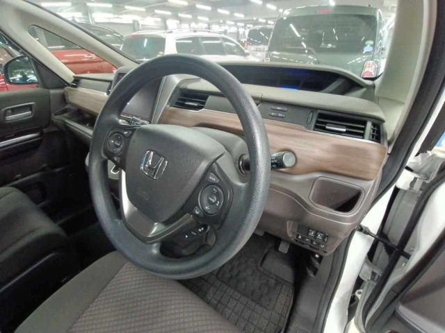 Honda FREED 2023 8079223-9