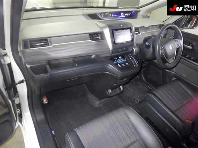 Honda FREED 2018 8079240-3