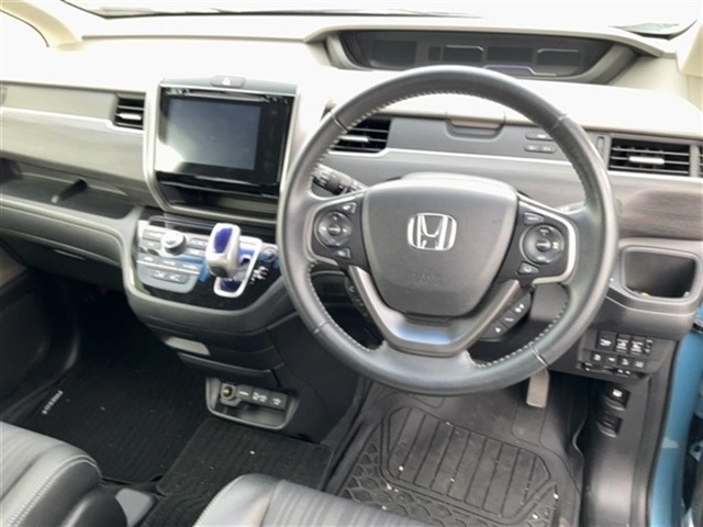 Honda FREED 2017 8079255-3