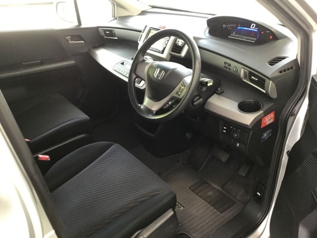 Honda FREED 2012 8079276-5