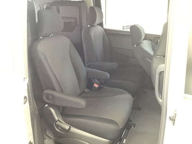 Honda FREED 2012 8079276-6