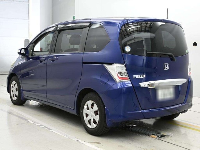 Honda FREED 2013 8079324-6