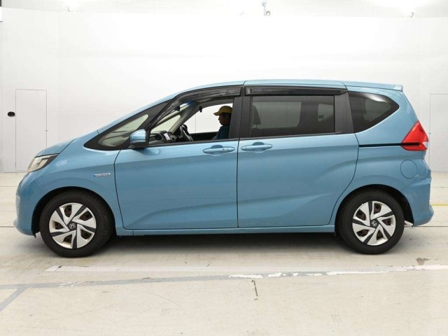 Honda FREED 2016 8079325-4
