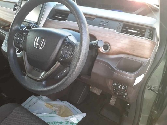 Honda FREED 2022 8079344-9