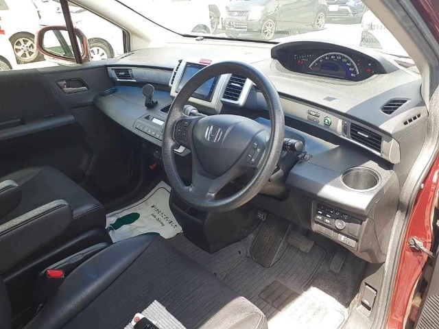 Honda FREED 2015 8079367-9