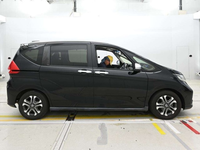 Honda FREED 2021 8079397-3