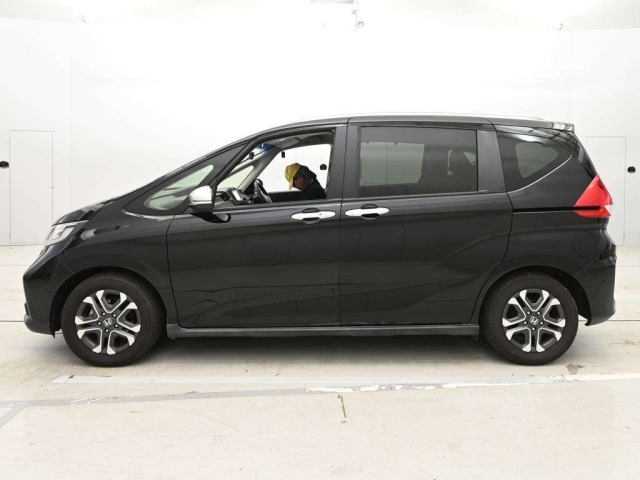 Honda FREED 2021 8079397-4