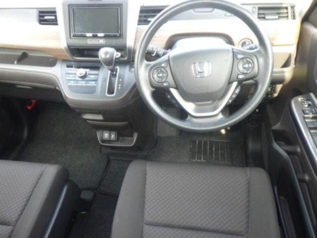 Honda FREED 2022 8079418-3