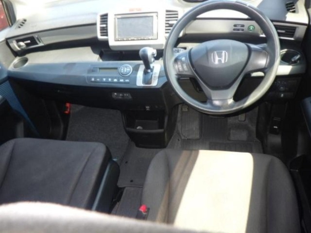 Honda FREED 2013 8079419-3