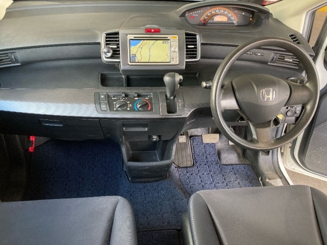 Honda FREED 2009 8079434-3