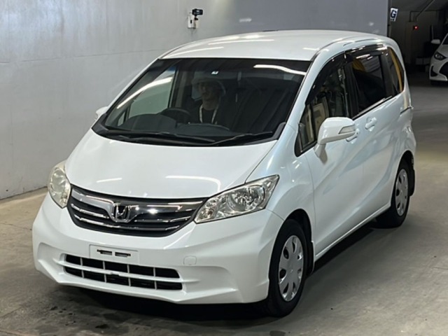 Honda FREED 2013 8079435-0