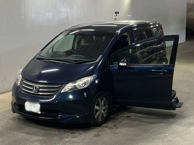 Honda FREED 2011 8079483-0