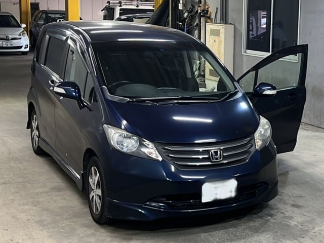 Honda FREED 2011 8079483-4