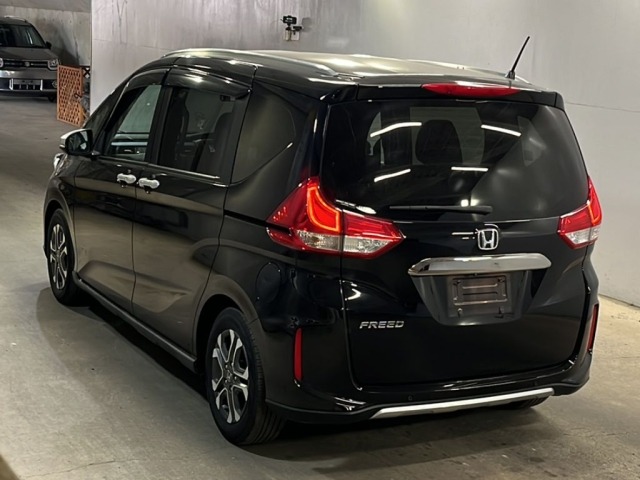 Honda FREED 2022 8079510-1
