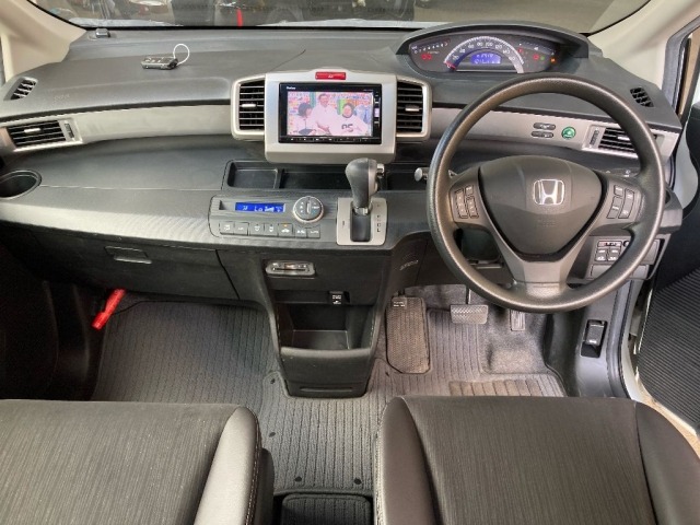 Honda FREED 2016 8079528-3