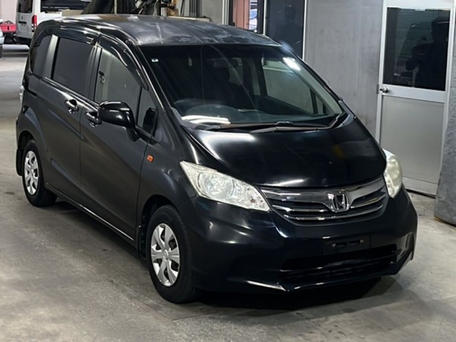 Honda FREED 2013 8079537-4