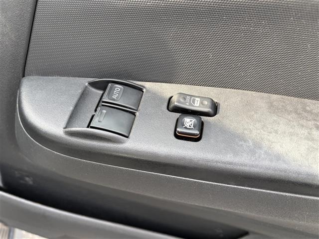 Toyota HIACE COMMUTER 2006 8083233-10