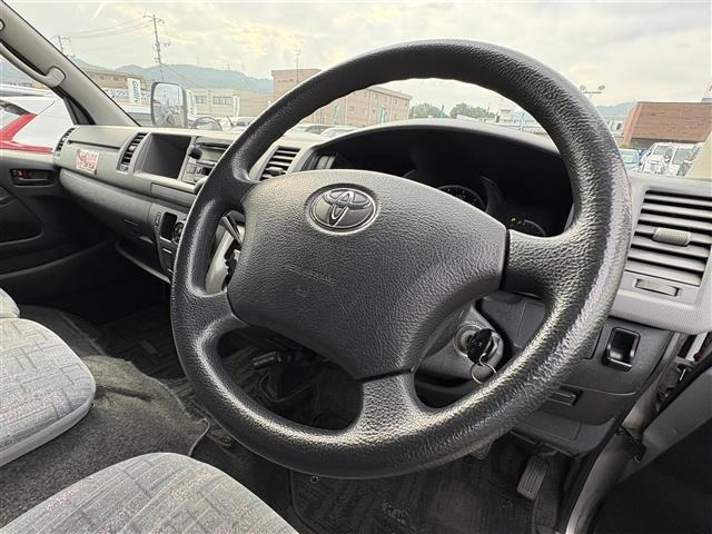 Toyota HIACE COMMUTER 2006 8083233-16