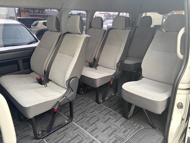 Toyota HIACE COMMUTER 2015 8083234-12