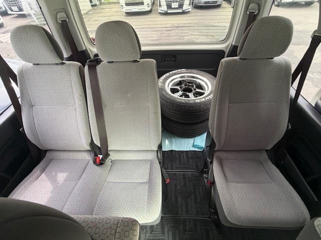 Toyota HIACE COMMUTER 2015 8083234-2