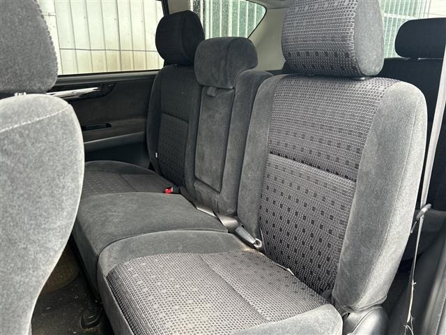Toyota IPSUM 2003 8083478-11