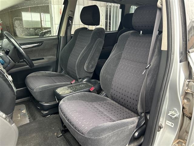Toyota IPSUM 2003 8083478-8