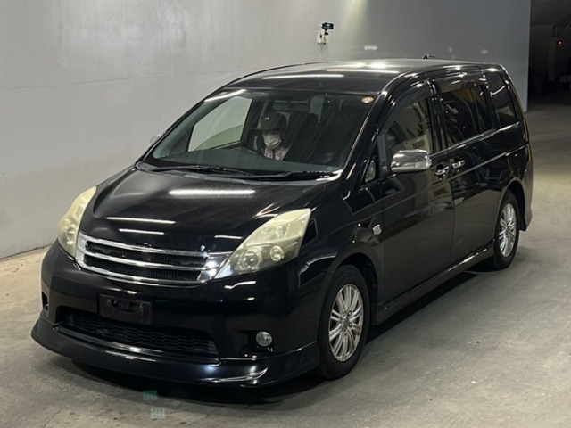 Toyota ISIS 2012 8084810-0