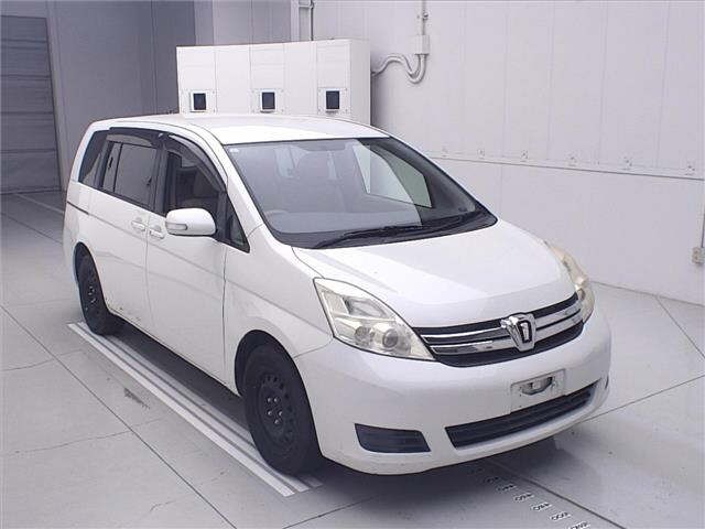 Toyota ISIS 2013 8084817-0