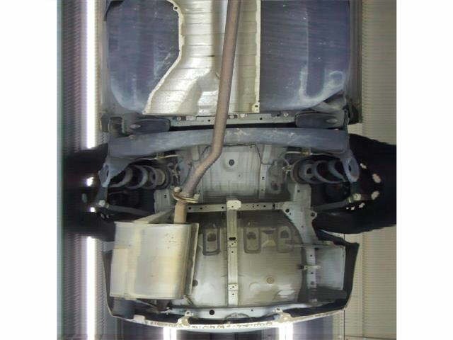 Toyota ISIS 2013 8084817-11