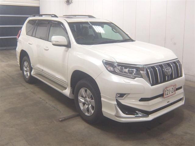 Toyota LAND CRUISER PRADO 2023 8084506-0