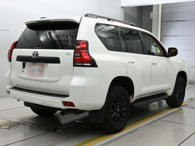 Toyota LAND CRUISER PRADO 2023 8084603-1