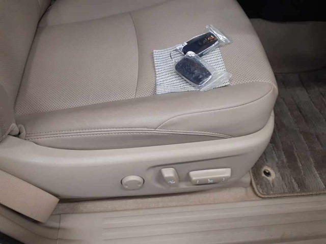 Toyota LAND CRUISER PRADO 2023 8084603-10