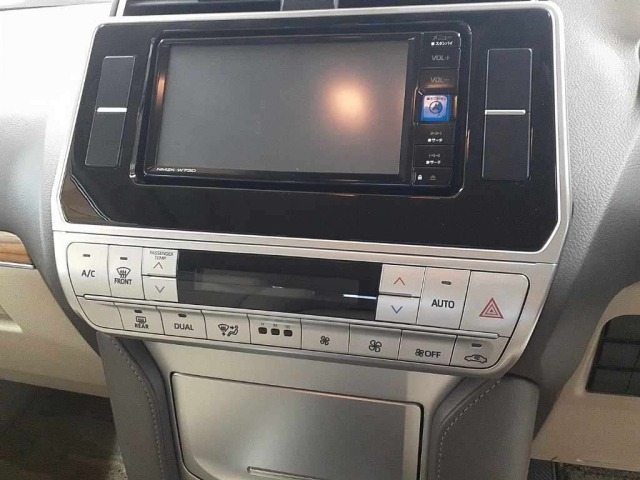 Toyota LAND CRUISER PRADO 2023 8084603-12