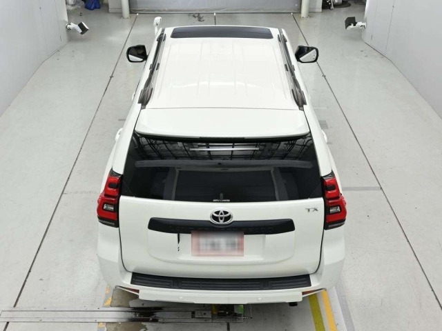 Toyota LAND CRUISER PRADO 2023 8084603-8