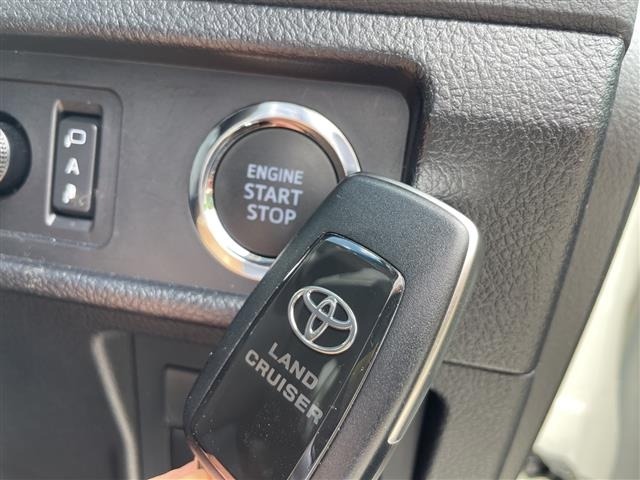 Toyota LAND CRUISER PRADO 2023 8084906-2