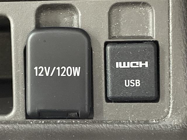 Toyota LAND CRUISER PRADO 2023 8084910-8
