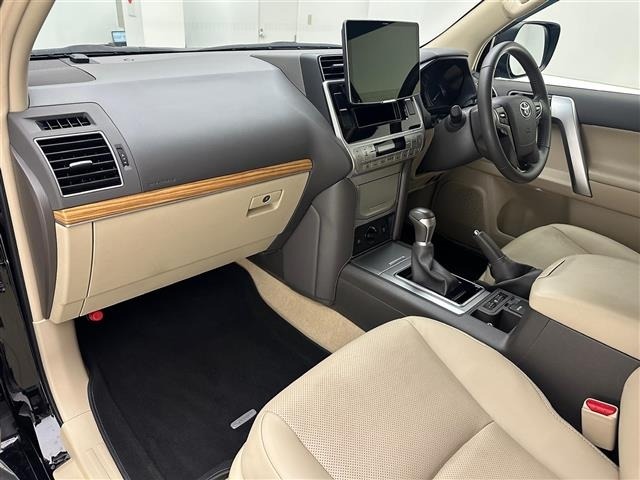 Toyota LAND CRUISER PRADO 2023 8084911-2
