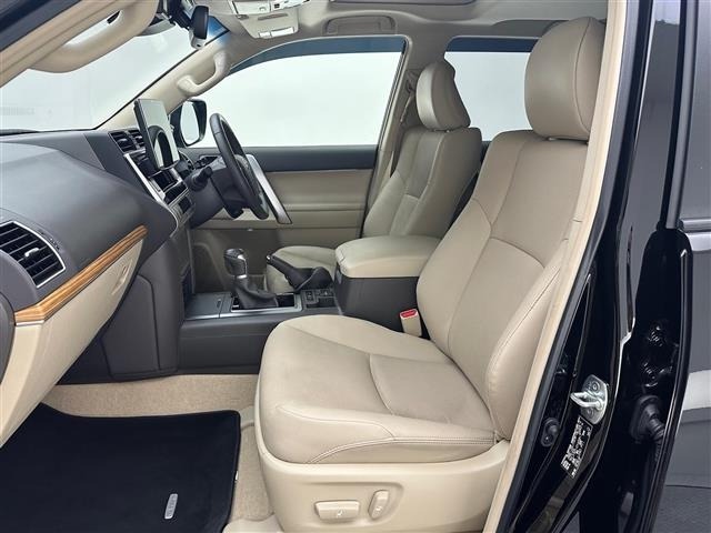 Toyota LAND CRUISER PRADO 2023 8084911-6