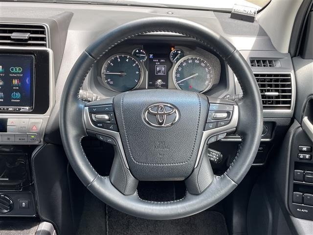 Toyota LAND CRUISER PRADO 2021 8084960-8