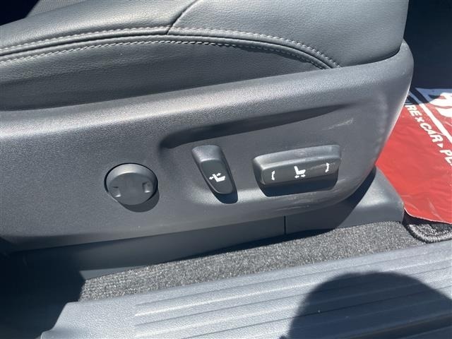 Toyota LAND CRUISER PRADO 2023 8084961-8