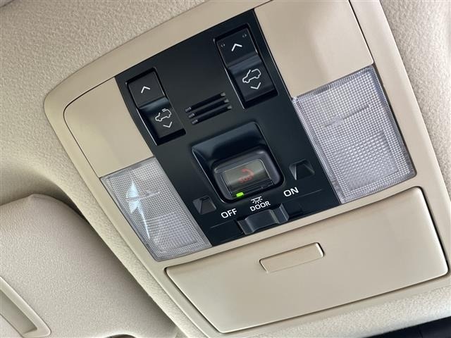 Toyota LAND CRUISER PRADO 2023 8084964-4
