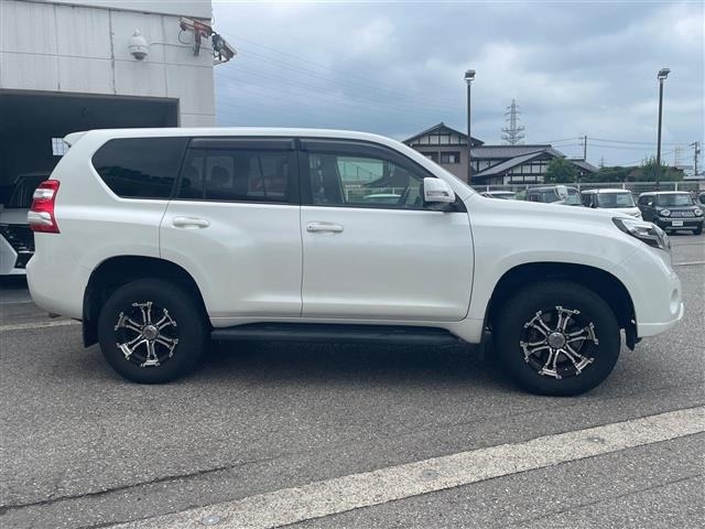 Toyota LAND CRUISER PRADO 2017 8084965-2
