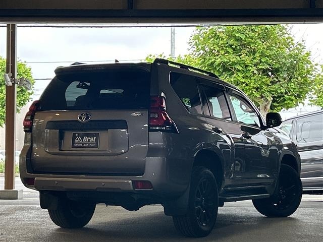 Toyota LAND CRUISER PRADO 2023 8084967-1